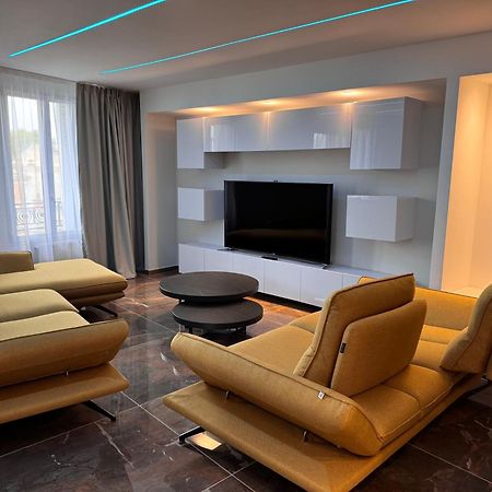 Brit Hotel De Grignan Vichy Luaran gambar