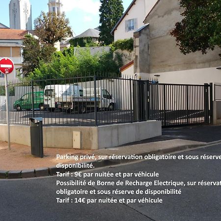 Brit Hotel De Grignan Vichy Luaran gambar