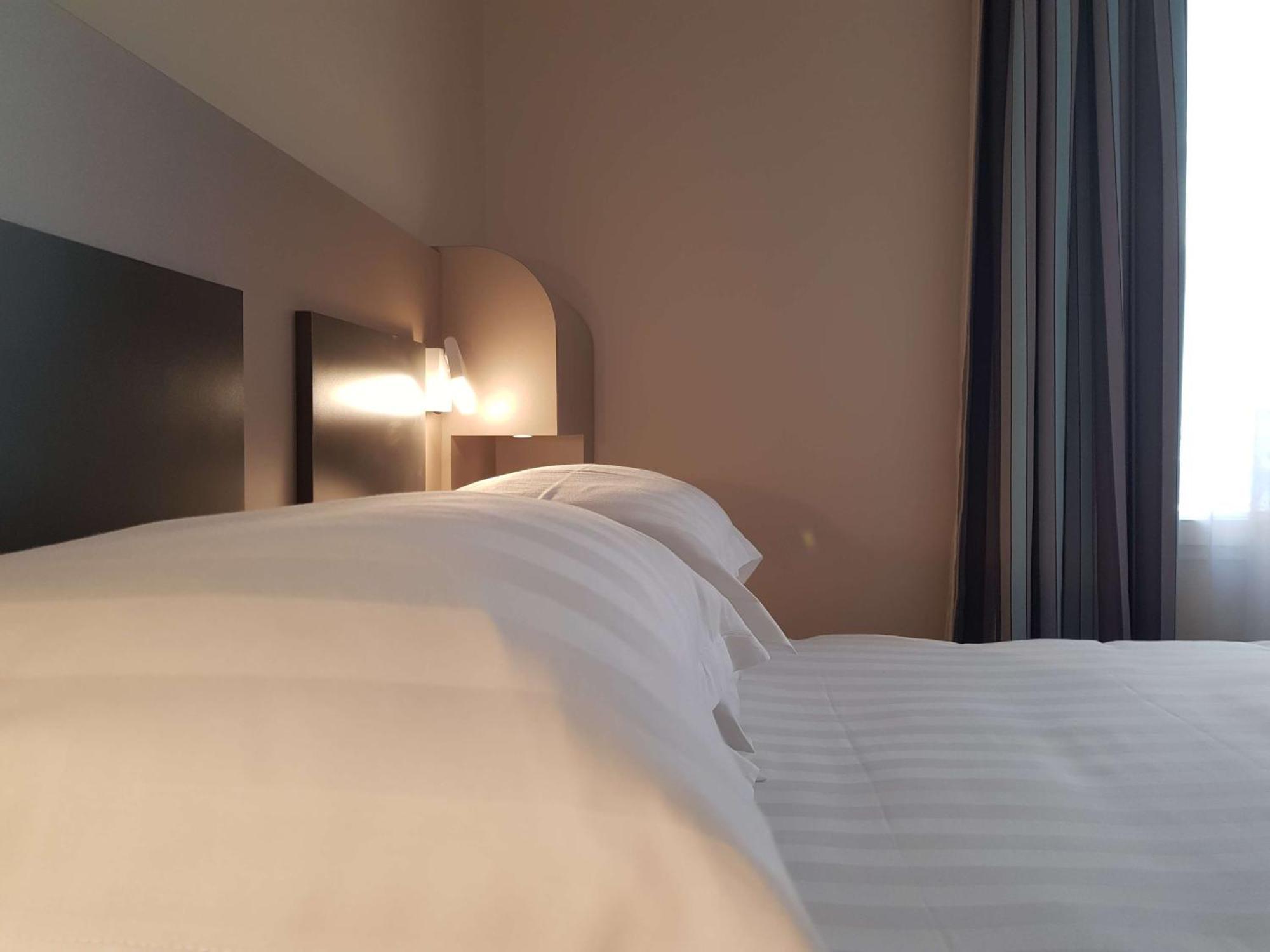 Brit Hotel De Grignan Vichy Luaran gambar