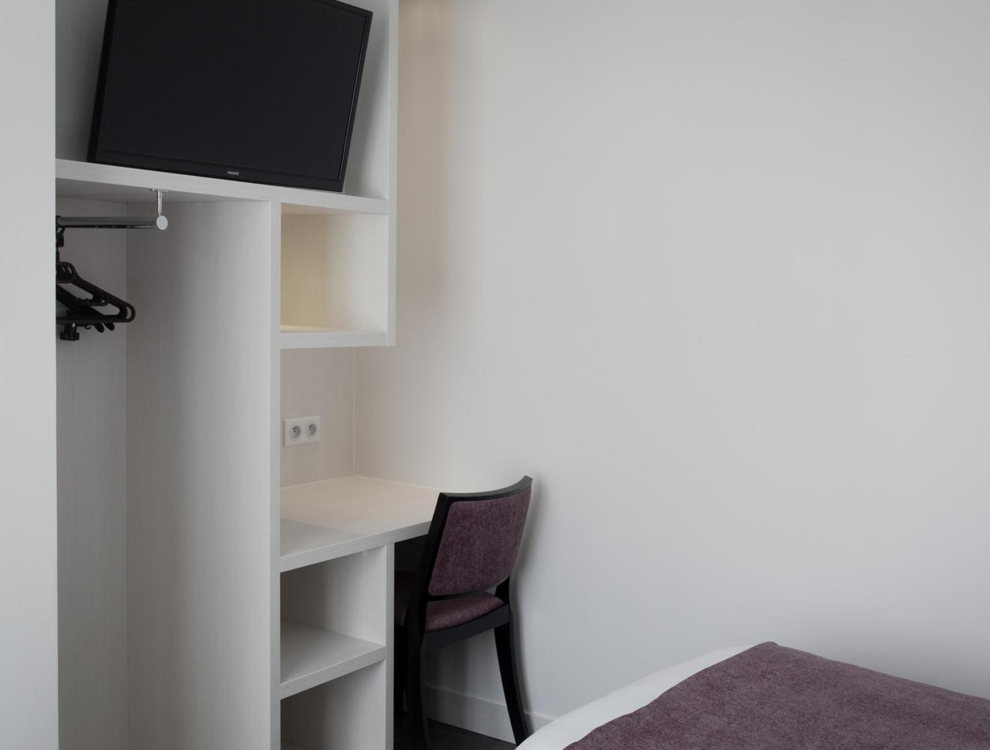 Brit Hotel De Grignan Vichy Luaran gambar