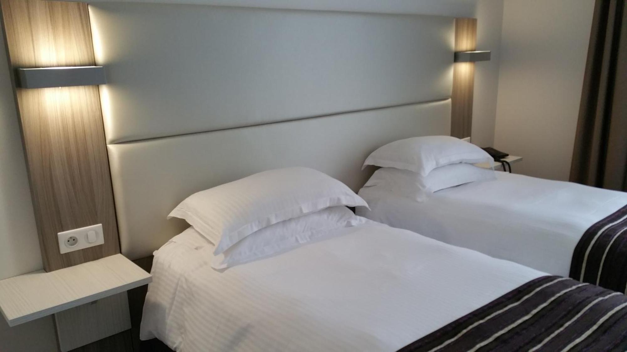 Brit Hotel De Grignan Vichy Luaran gambar