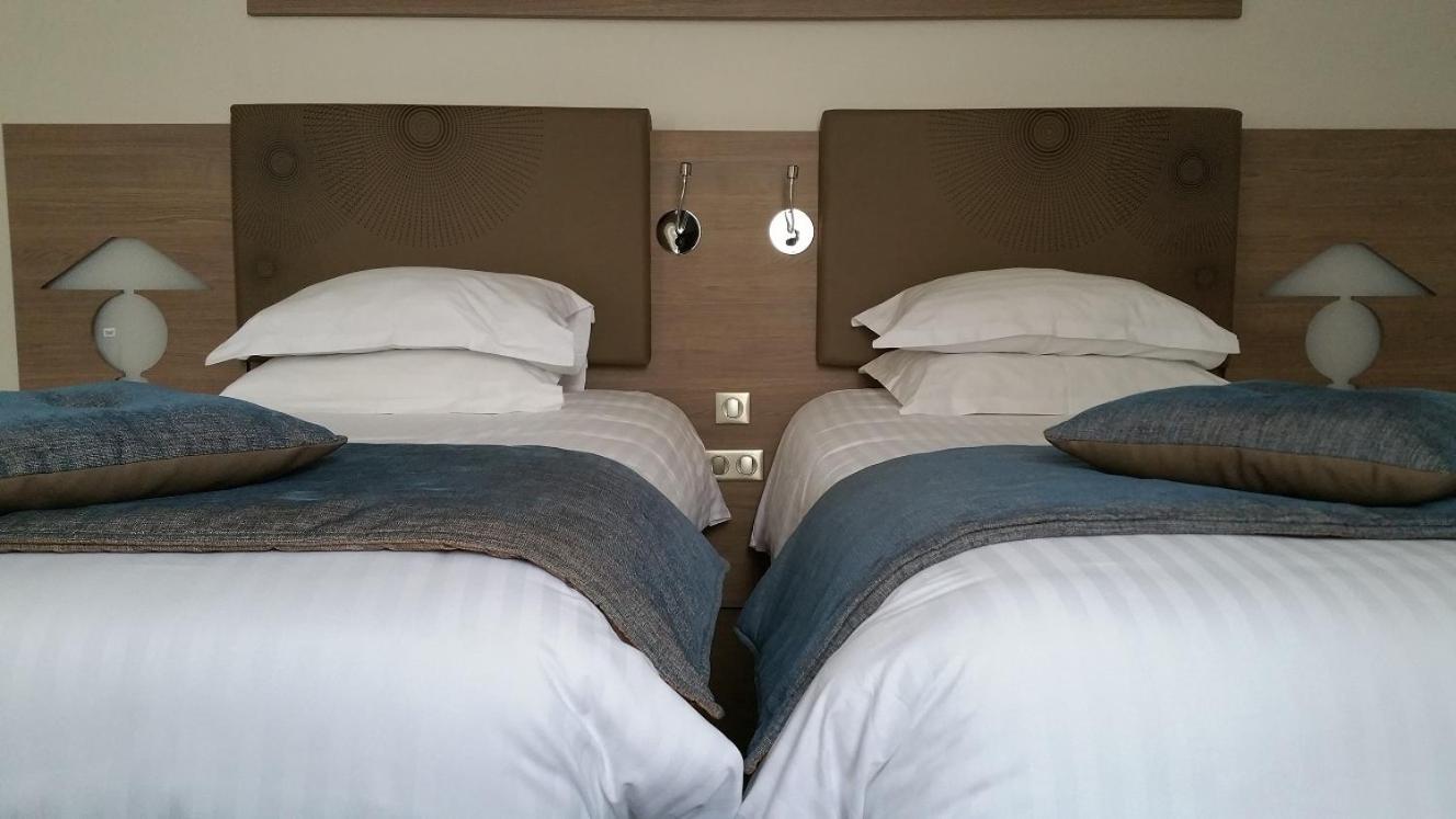 Brit Hotel De Grignan Vichy Luaran gambar