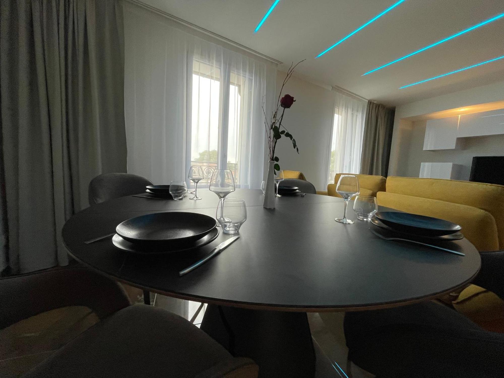 Brit Hotel De Grignan Vichy Luaran gambar