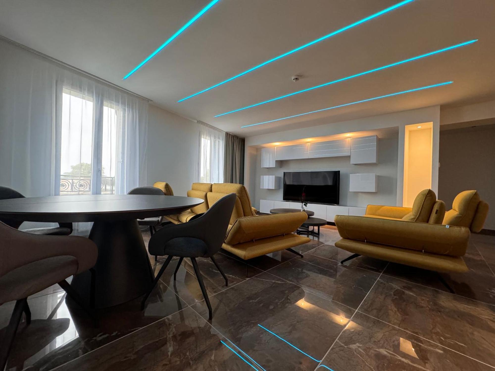 Brit Hotel De Grignan Vichy Luaran gambar
